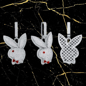 Apri immagine nella presentazione, Pendente PlayBoy

